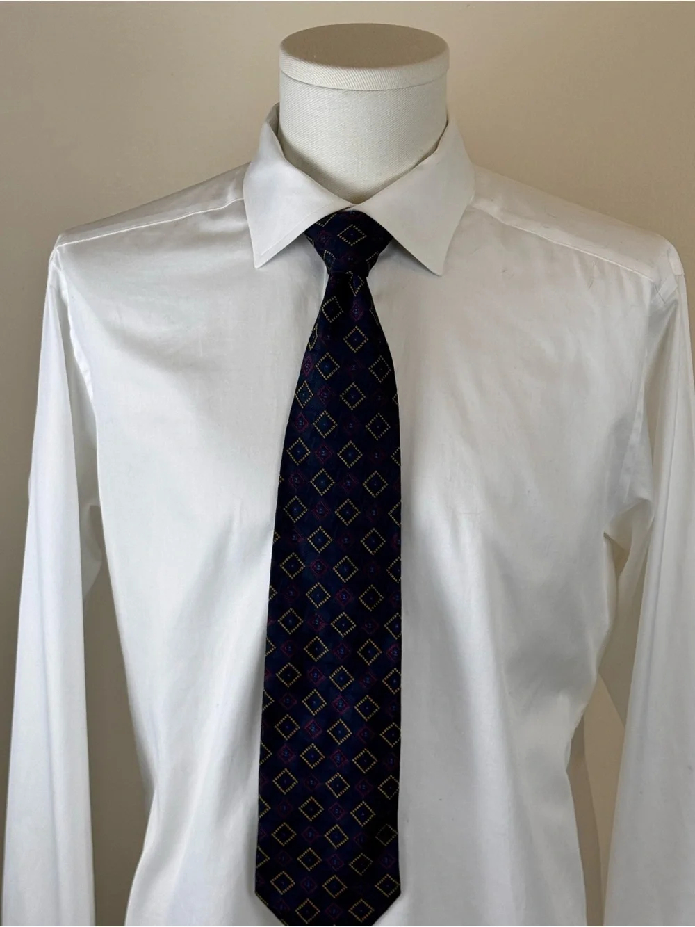Mark Shale Men’s Necktie Navy Geometric Silk Tie Red & Gold Accents Jacquard
